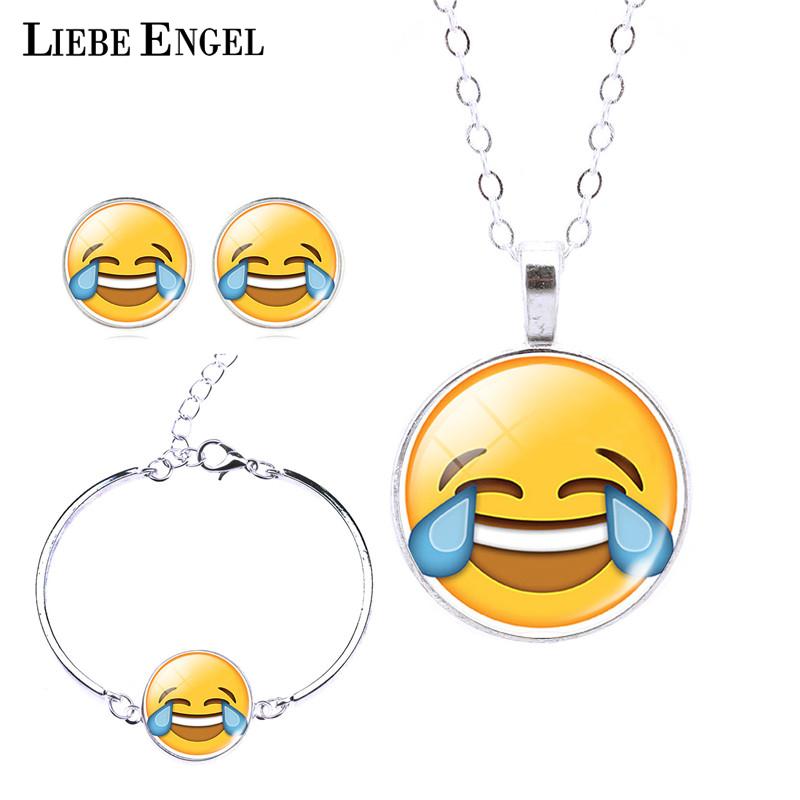 LIEBE ENGEL 2017 Women Emoji Stud Earrings & Moon Pendant Choker Necklace & Charm Cuff Bracelet Bangle Emoji Jewelry Sets Glass